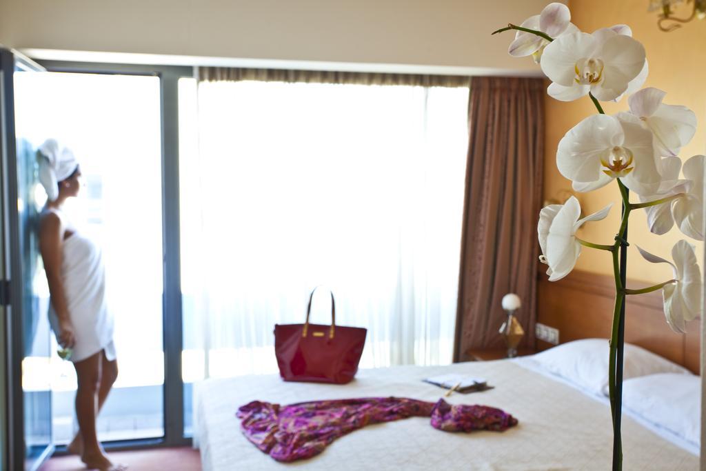 Crystal Hotel Athen