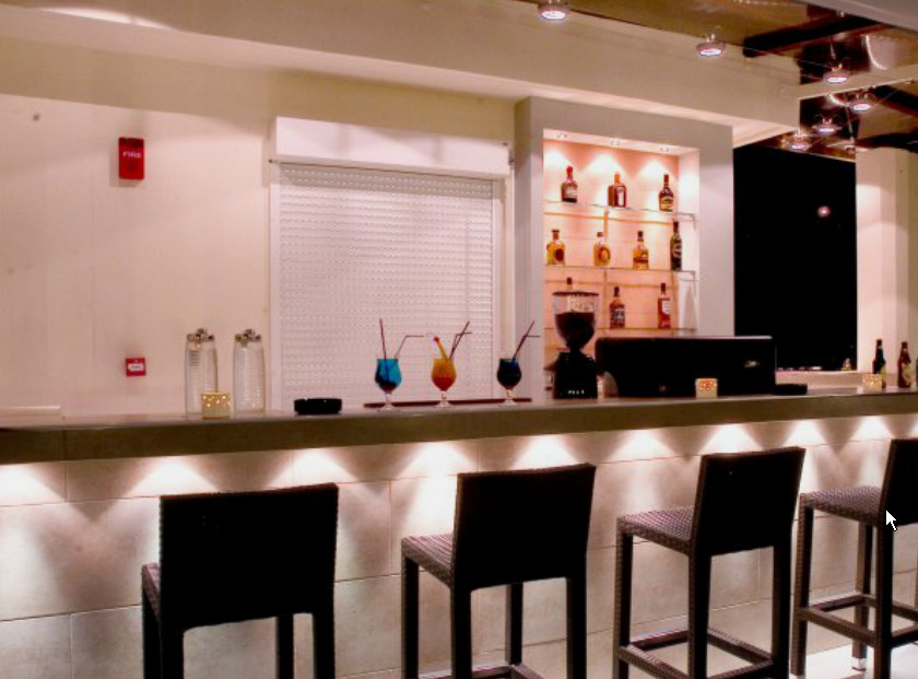 Crystal Otel