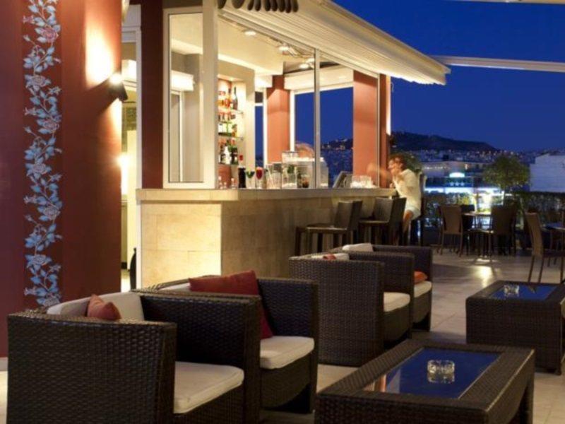 Crystal Otel Atina