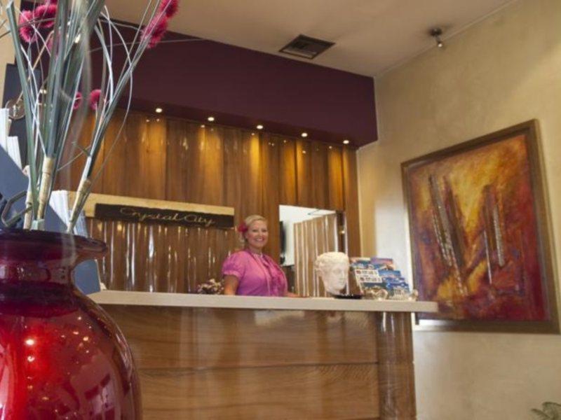 Crystal Otel 3*