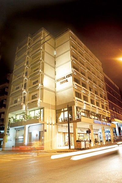 Crystal Otel